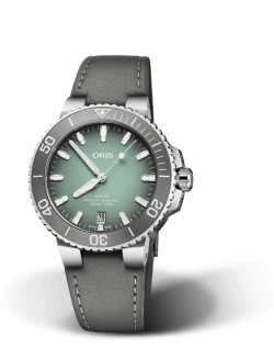 Oris Aquis Date 01 733 7732 4137-07 5 21 12Fc