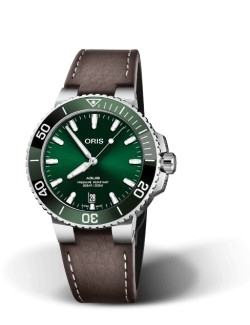 Oris Aquis Date 01 733 7732 4157-07 5 21 10Fc