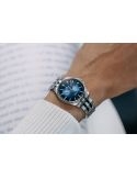 Zegarek automatyczny na bransolecie Junghans Meister S Automatic 36 27/4582.44 Dark Blue Dial