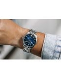 Zegarek automatyczny na bransolecie Junghans Meister S Automatic 36 27/4582.44 Dark Blue Dial