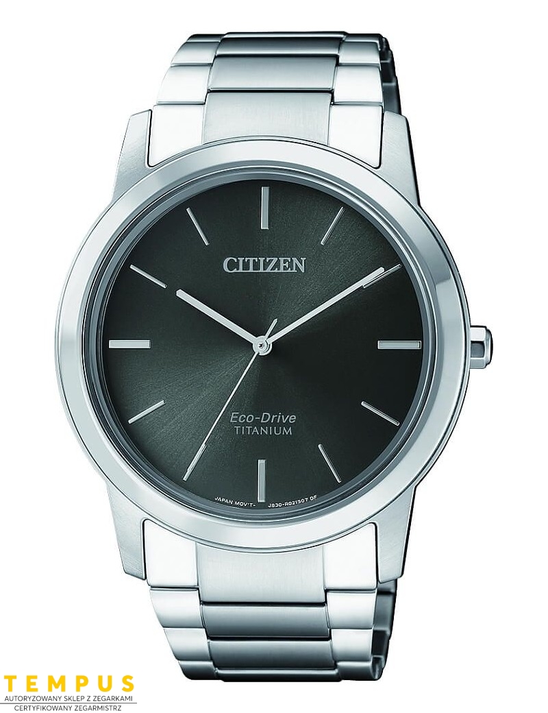 Zegarek męski Citizen TITANIUM AW2020-82H na bransolecie Zegarek męski Citizen TITANIUM AW2020-82H na bransolecie