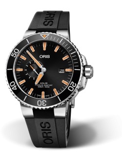 Oris Aquis Small Second Date 01 743 7733 4159-07 4 24 64Eb