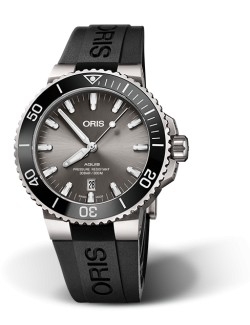 Oris Aquis Titanium Date 01 733 7730 7153-07 4 24 64Teb