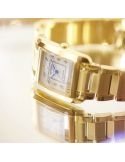 Zegarek klasyczny damski Citizen Lady Square EW5602-81D na bransolecie